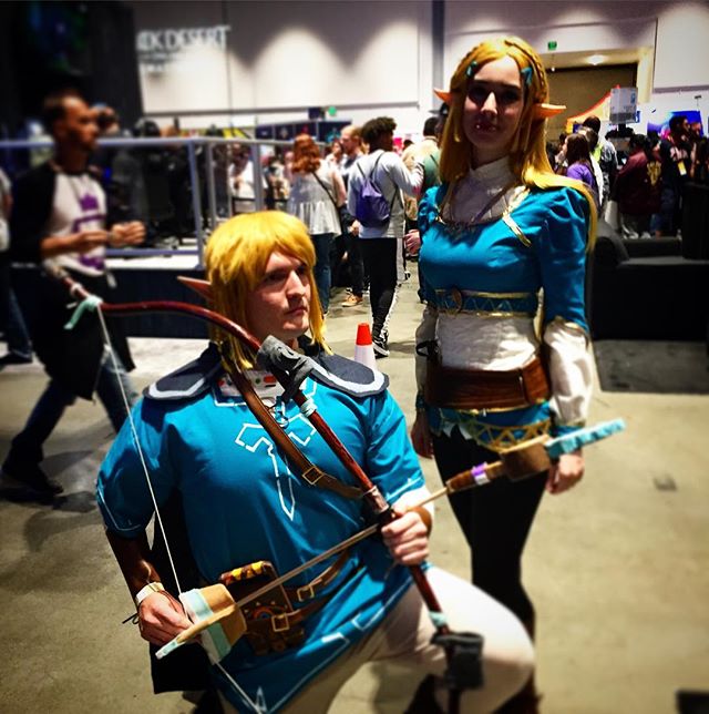 Some great couples Breath of the Wild cosplay at #twitchcon2018