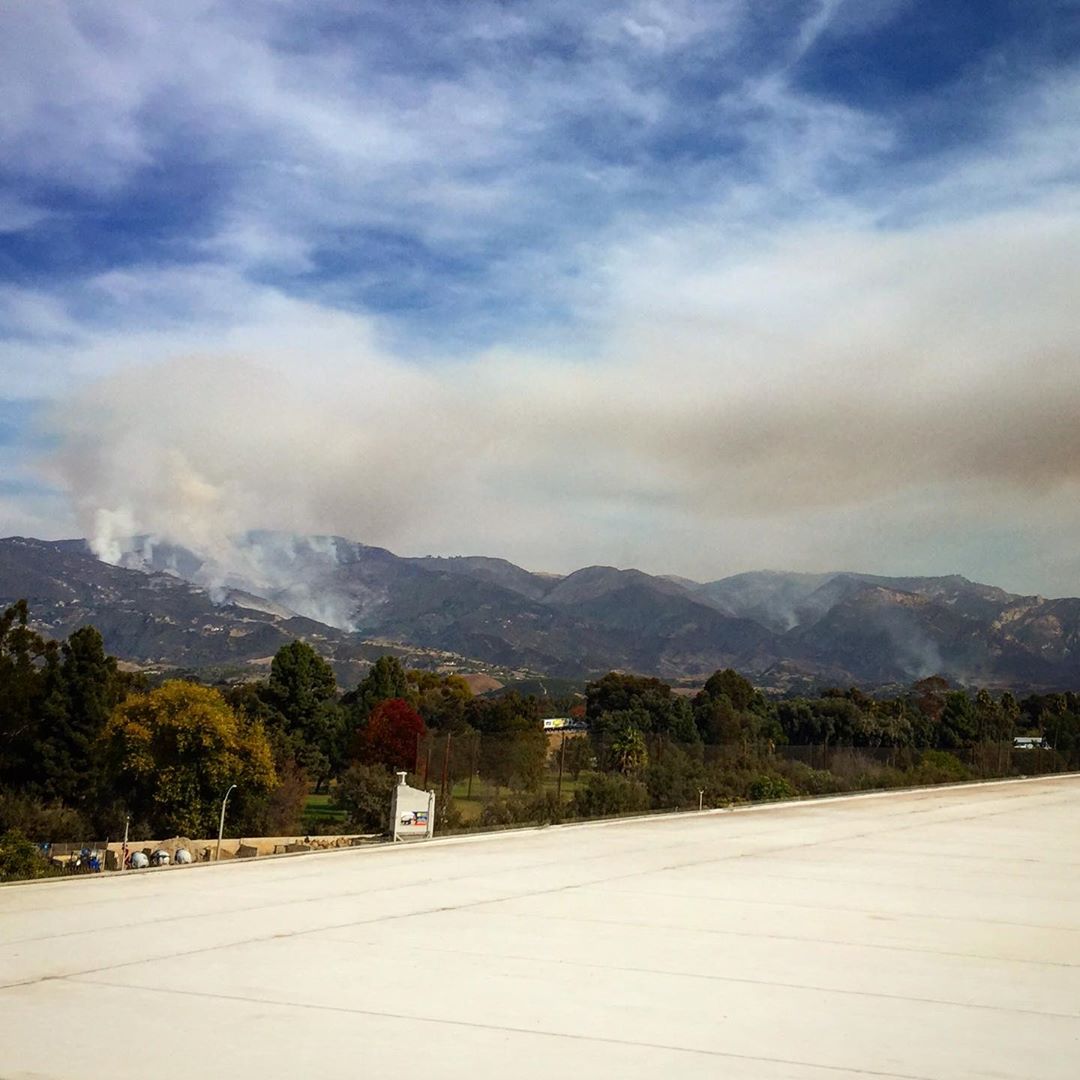 Image of the #CaveFire from Goleta at approximately 11:30am